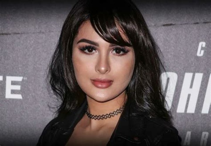 Exploring the World of SniperWolf Fapello: A Deep Dive