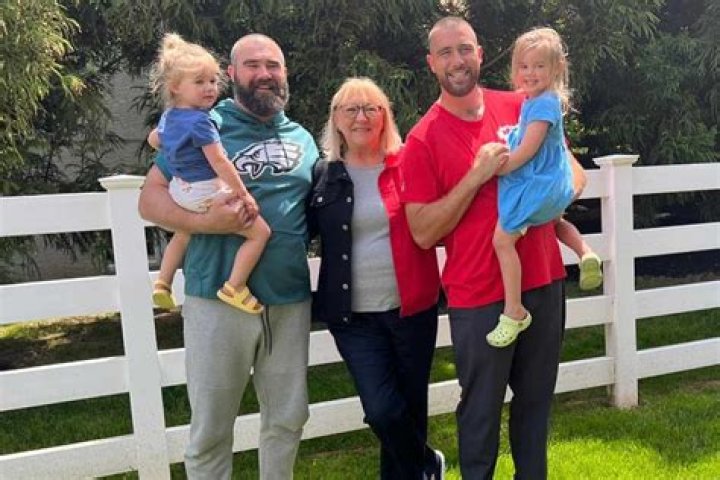 Harry Wayne Casey: A Glimpse into His Family Life with Wife and Kids