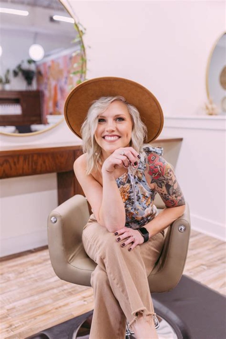 Meet Our Expert Stylist: Bonni Alex