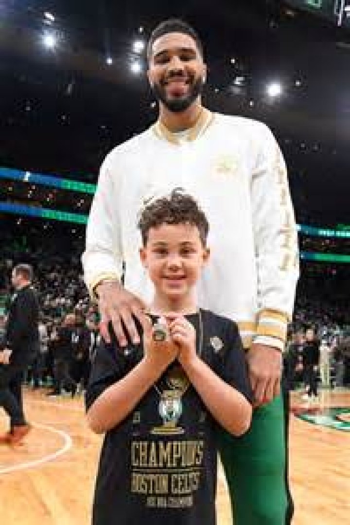 Unveiling the Journey of Deuce Tatum's Mom: A Pillar of Strength